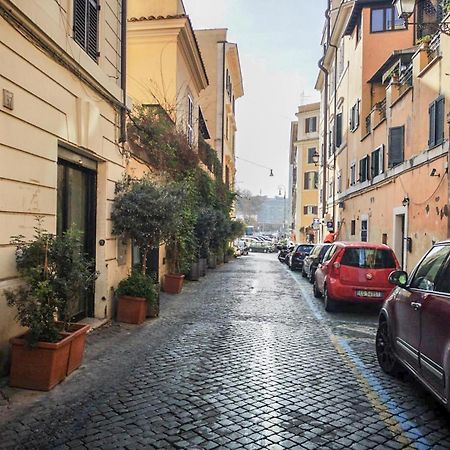 Flatinrome Rooms In Trastevere ภายนอก รูปภาพ