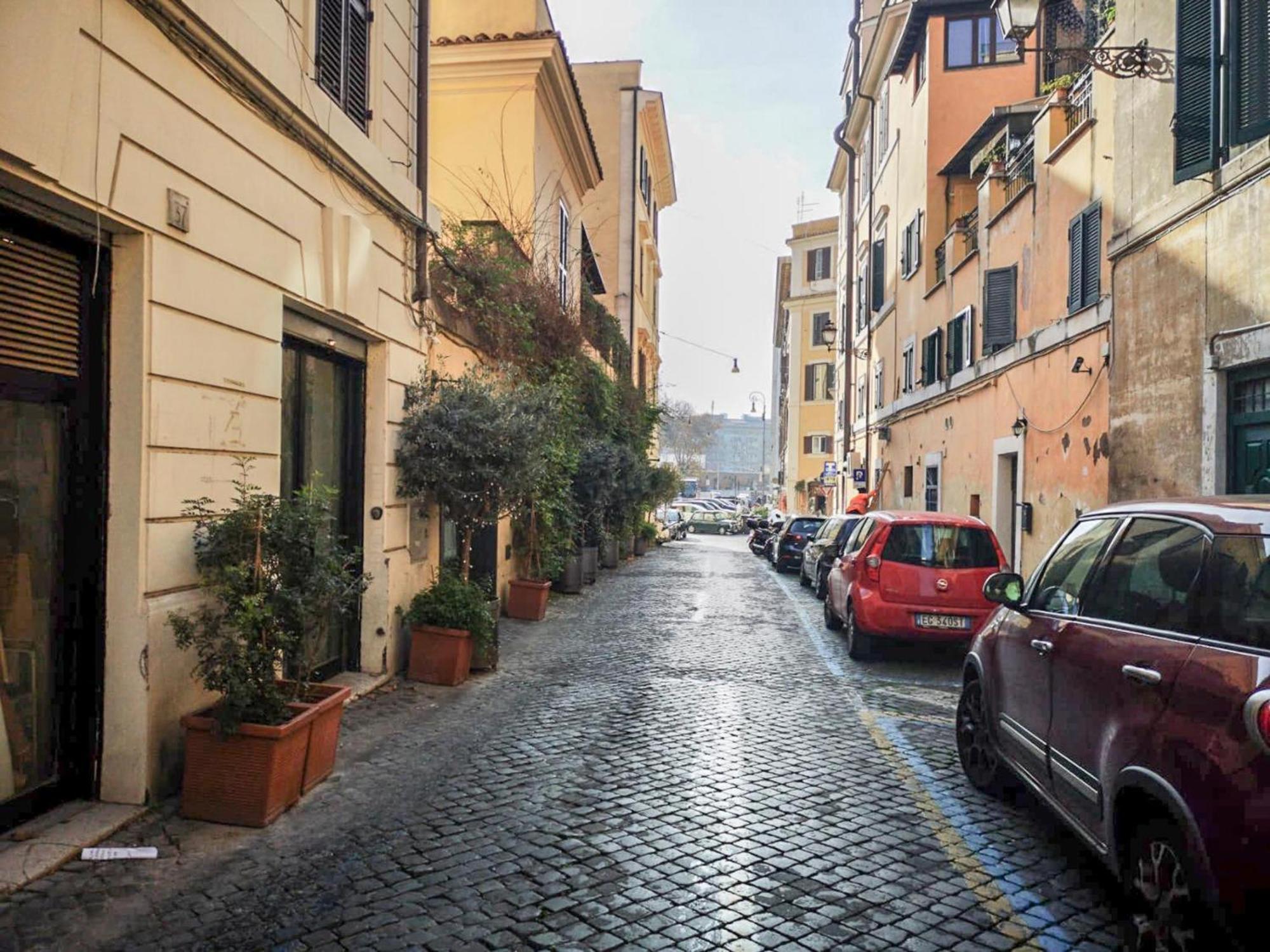 Flatinrome Rooms In Trastevere ภายนอก รูปภาพ