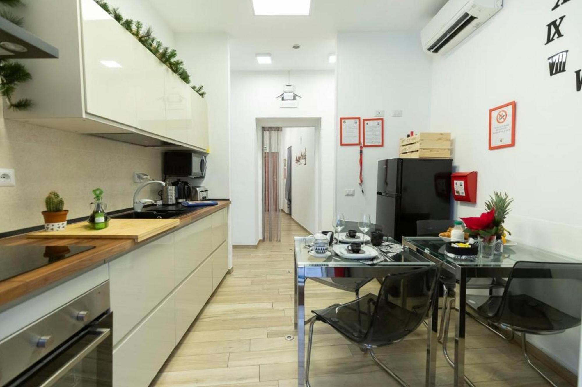 Flatinrome Rooms In Trastevere ภายนอก รูปภาพ