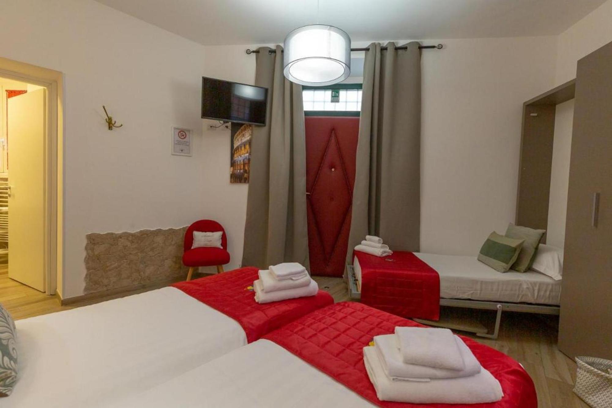 Flatinrome Rooms In Trastevere ภายนอก รูปภาพ
