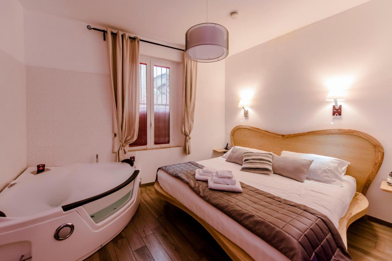 Flatinrome Rooms In Trastevere ภายนอก รูปภาพ
